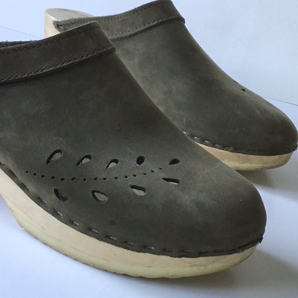 Woman Boho Olive Sage Suede Wooden Clogs size 39 - Picture 2 of 13